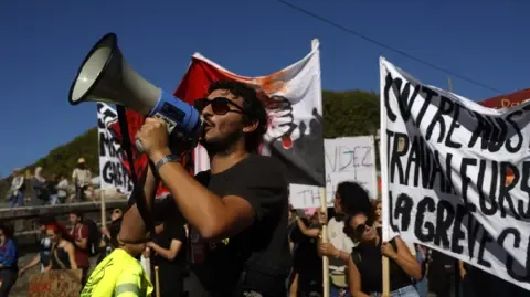 Nationwide Protests Begin Opposing Fiscal Cuts