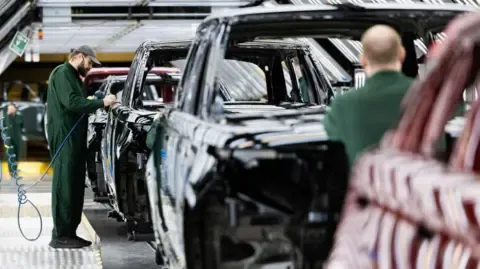 JLR Vendor Network Workers Allegedly Instructed to Register for Government Benefits, Union Claims